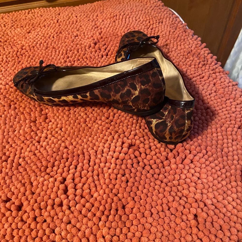 Animal print flats. - Picture 3 of 3